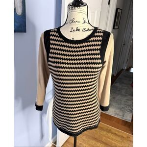 The Limited Women's Size Medium 3/4 Sleeve Black Tan Chevron Print Blouse Top